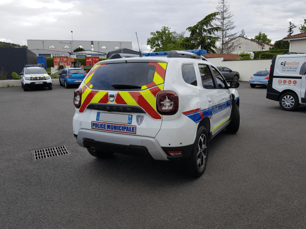 dacia-duster-376981EEB-4C35-37D9-185C-83508D2529B0.png