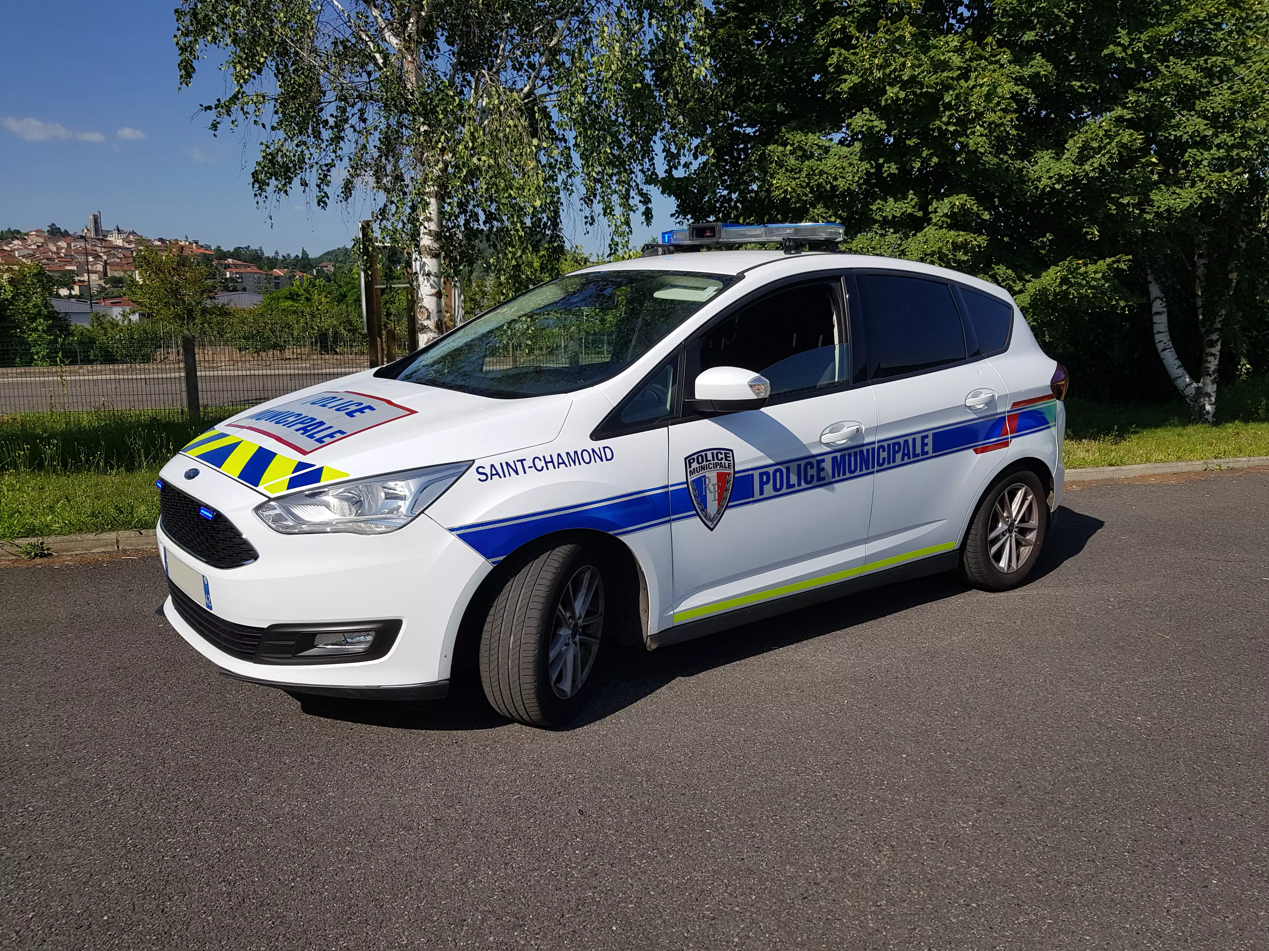 c-max236C1931-66F4-D0EE-8BD0-1A36BD5EA45E.jpg