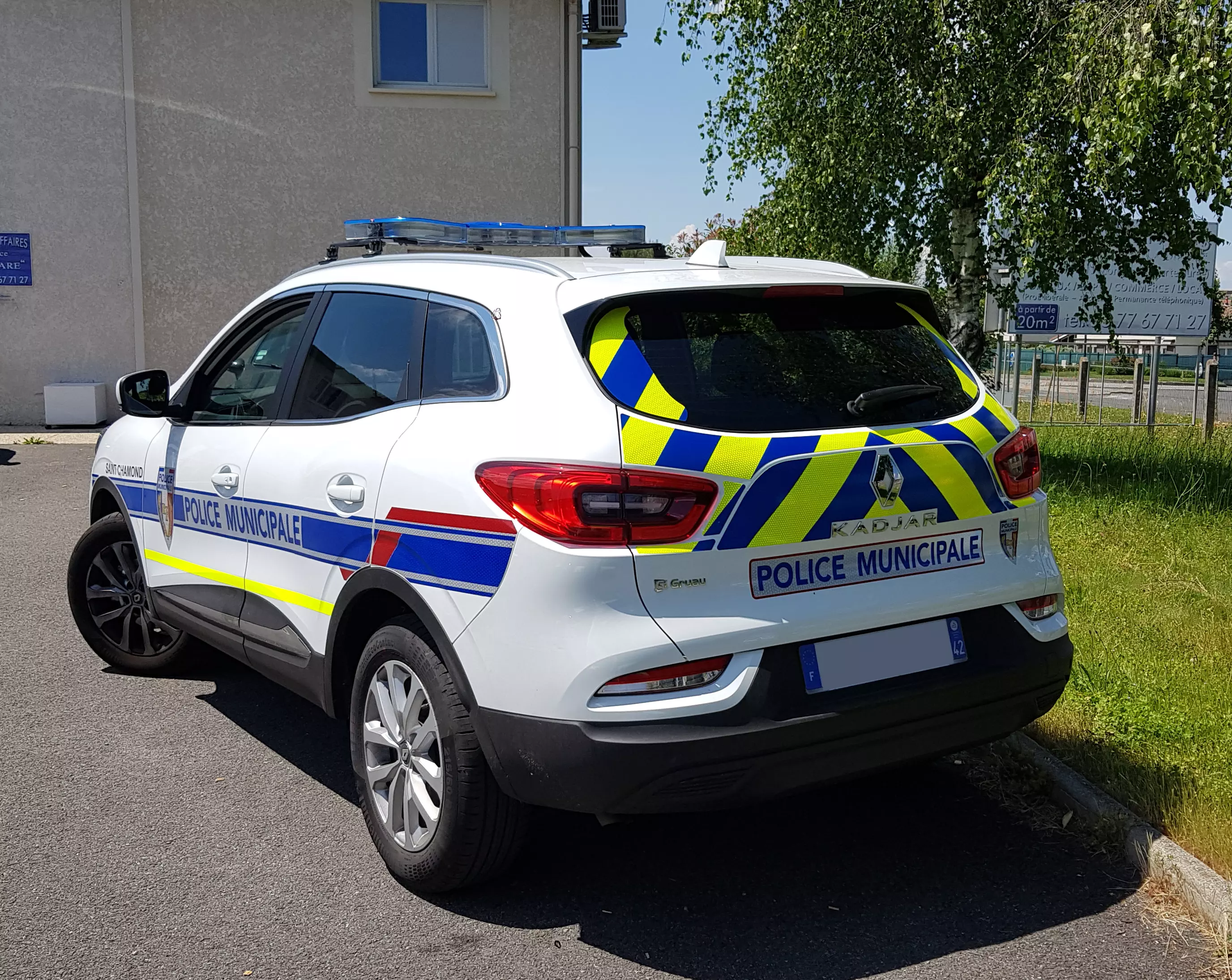 kadjar-22A2B4A85-BBCC-42B5-02FA-DFFE05C516CE.png