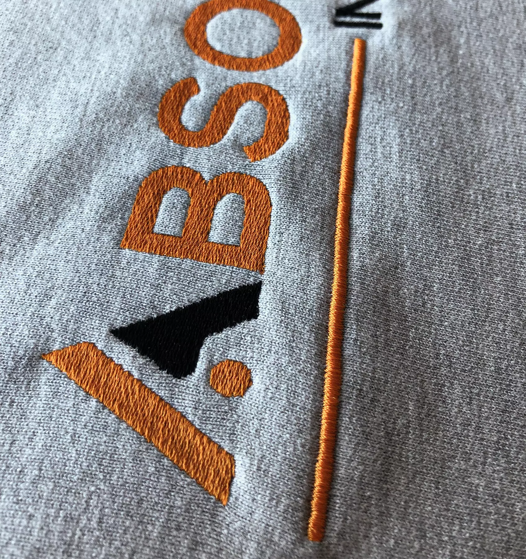 broderie-dos-absolupro71A217F0-E89B-0AC2-85BF-E2A30BEB52C1.png