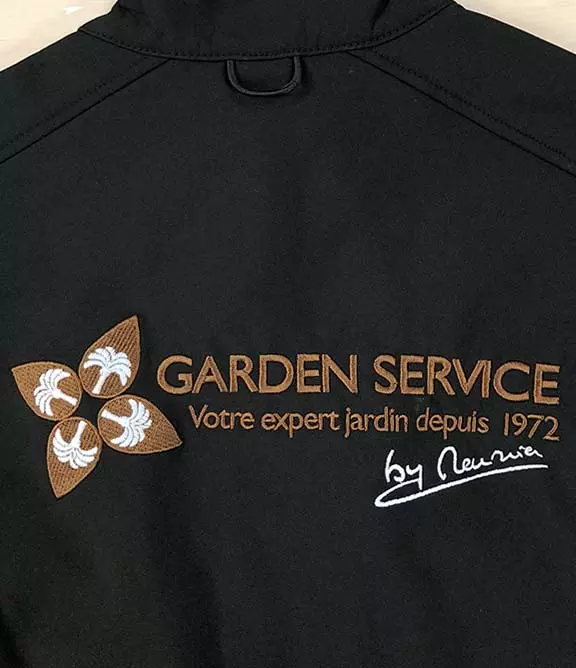 broderie-garden-service-marron82F30825-1A49-9A83-807E-CFBA8D4B6389.jpg